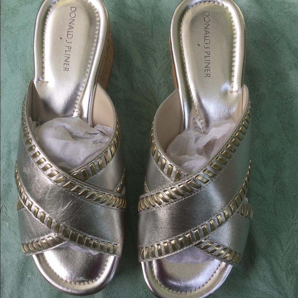 Donald Pliner Cork Wedges Silver Size 8.5M